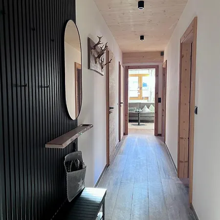 Hirschegg - Modernes Dorfchalet Mit Panorama 公寓