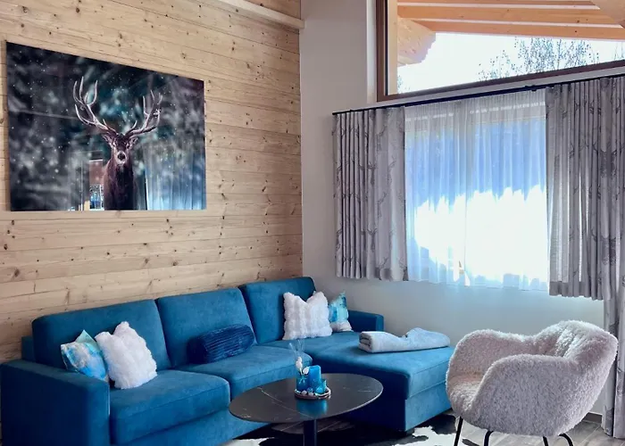 Hirschegg - Modernes Dorfchalet Mit Panorama Leutasch